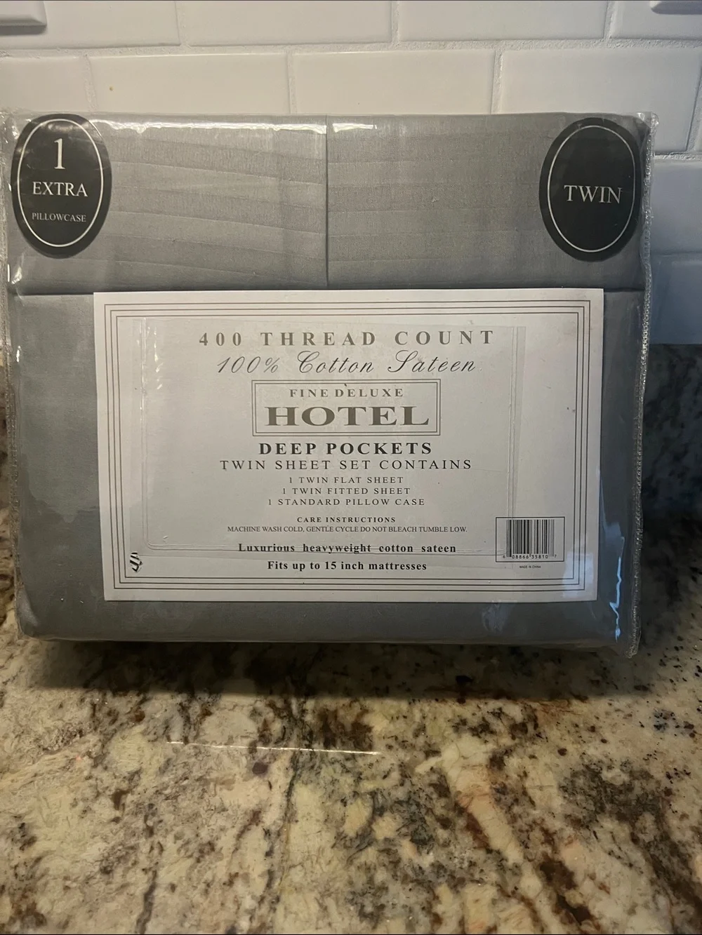New with tags-Hotel 400 TC 100% Cotton Sateen Twin Sheet Set - Gray